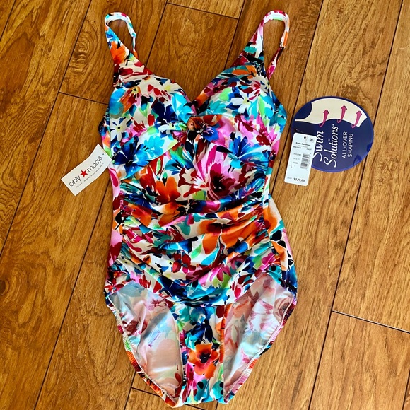 Style Solutions 1 Piece Swimsuit - Picture 3 of 6